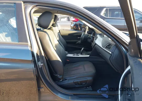 2013 BMW 328I из США, поврежденный, VIN WBA3A5G58DNP23738